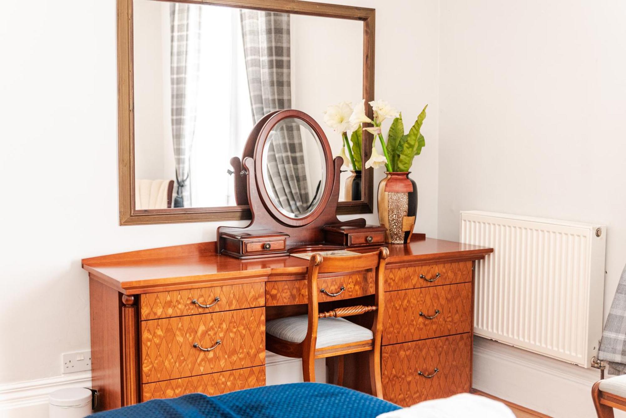 Thirty Barons Villa Southsea Ngoại thất bức ảnh